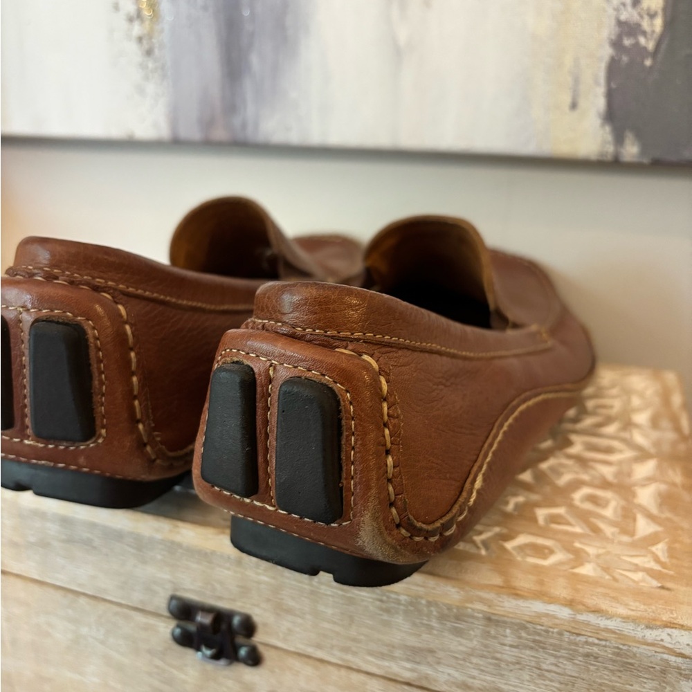 Mercanti Fiorentini | Tan Leather Slip-On Loafers - Picture 7 of 11